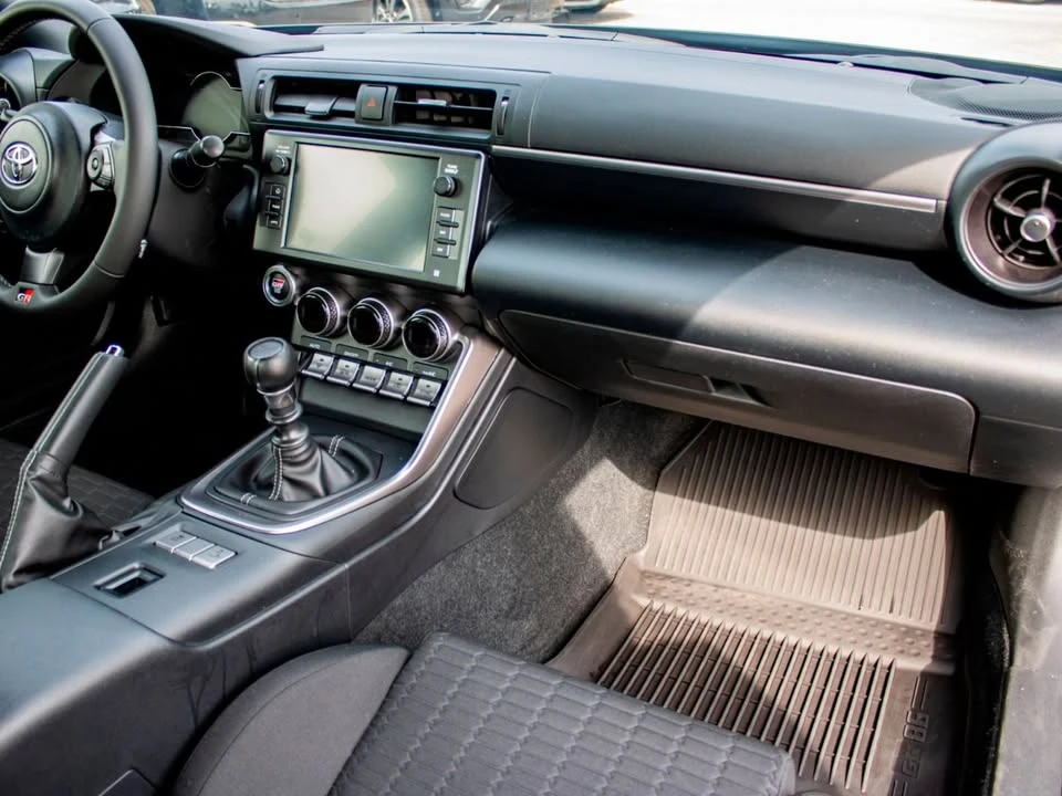 2024 Toyota GR86 2nd Gen - Image 15 of 20