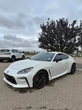 2024 Toyota GR86 Premium