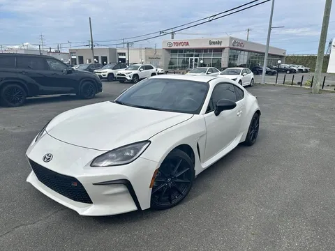 2024 Toyota GR86 Premium
