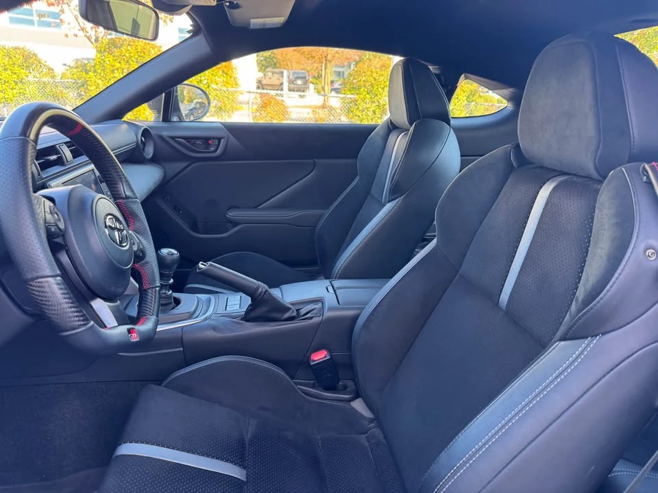 2024 Toyota GR86 2nd Gen - Image 6 of 8