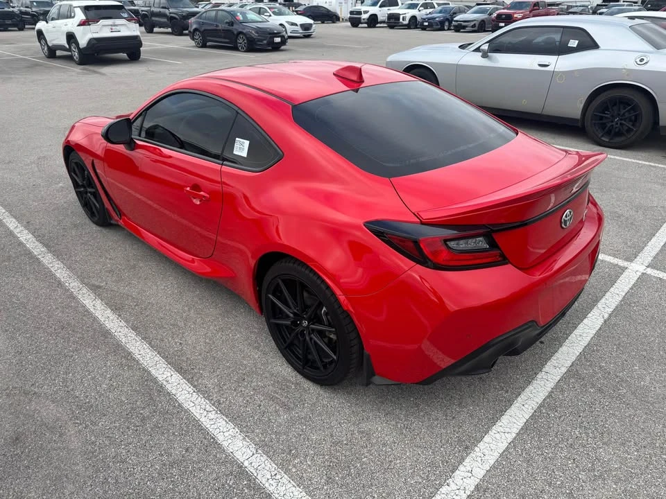 2024 Toyota GR86 2nd Gen - Image 2 of 6