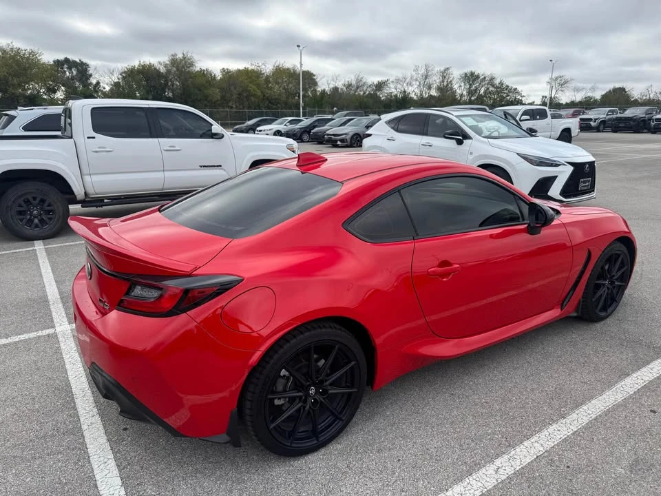 2024 Toyota GR86 2nd Gen - Image 3 of 6