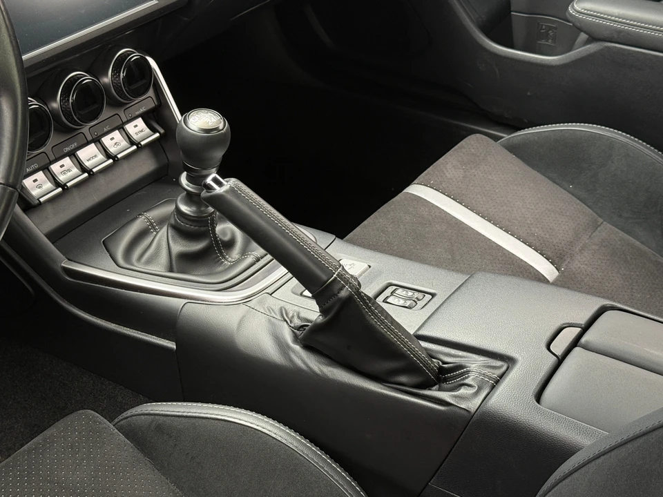 2024 Toyota GR86 2nd Gen - Image 8 of 31