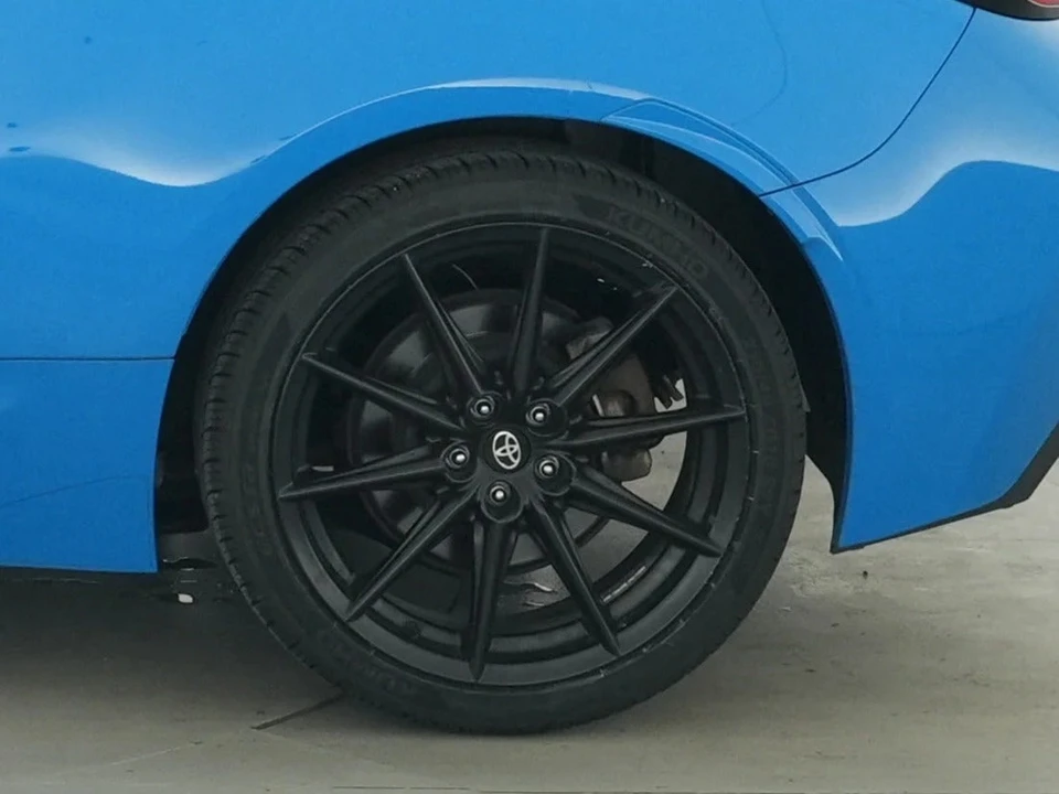 2024 Toyota GR86 2nd Gen - Image 11 of 31