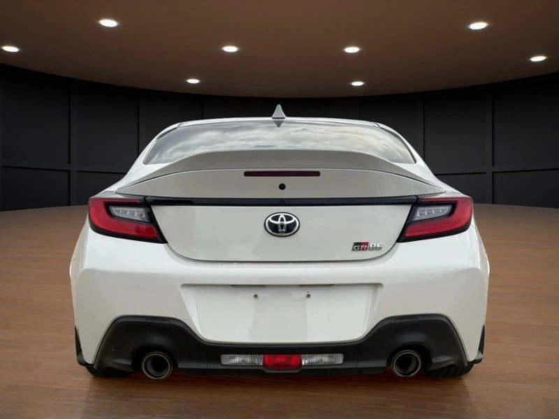 2024 Toyota GR86 2nd Gen - Image 4 of 19