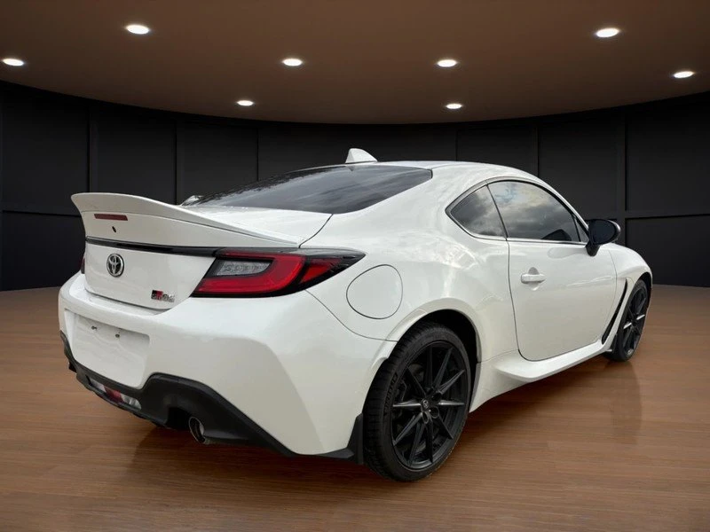 2024 Toyota GR86 2nd Gen - Image 5 of 19