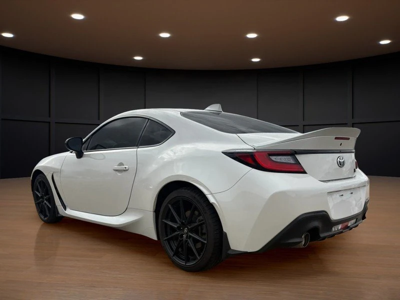 2024 Toyota GR86 2nd Gen - Image 3 of 19