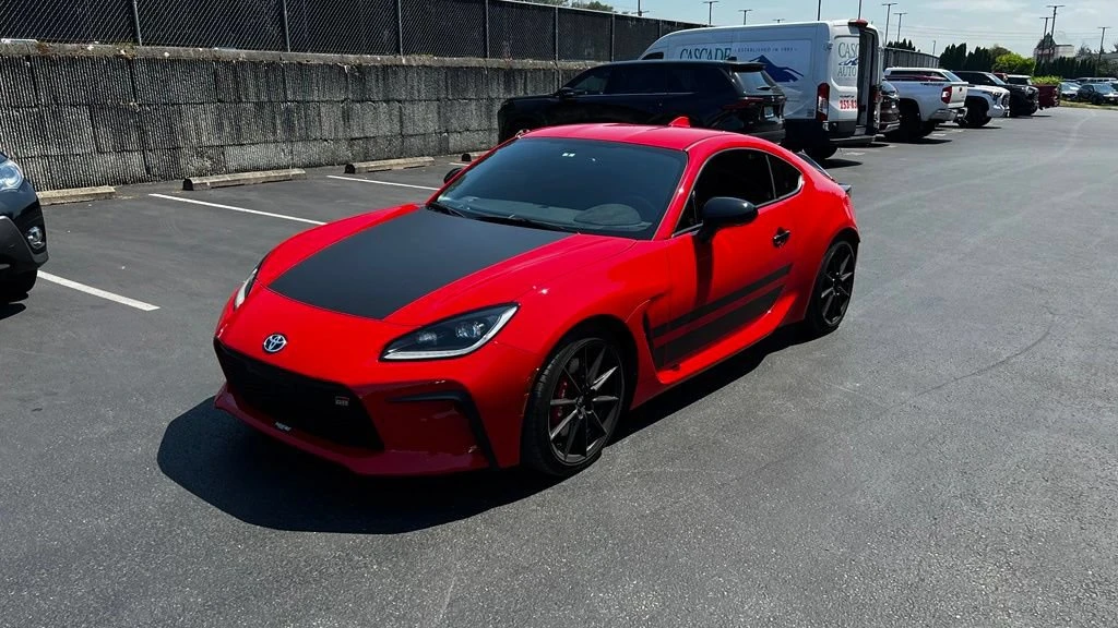 2024 Toyota GR86 2nd Gen - Image 2 of 2