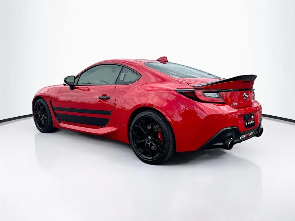 2024 Toyota GR86 2nd Gen - Image 5 of 21