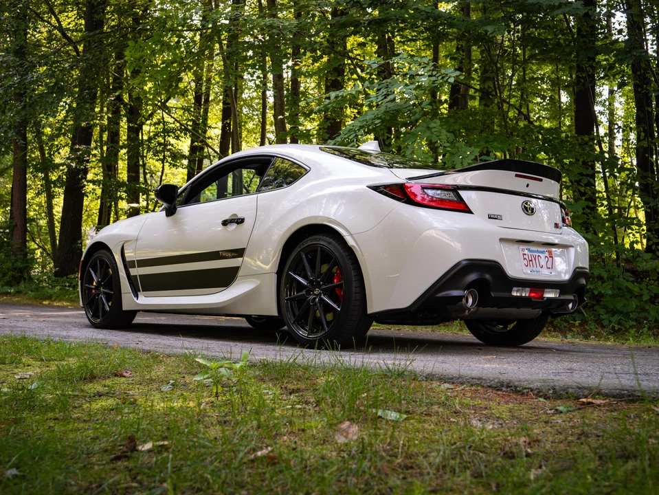 2024 Toyota GR86 2nd Gen - Image 13 of 31