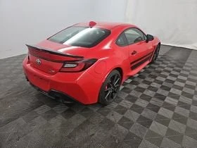 2024 Toyota GR86 2nd Gen - Image 4 of 23
