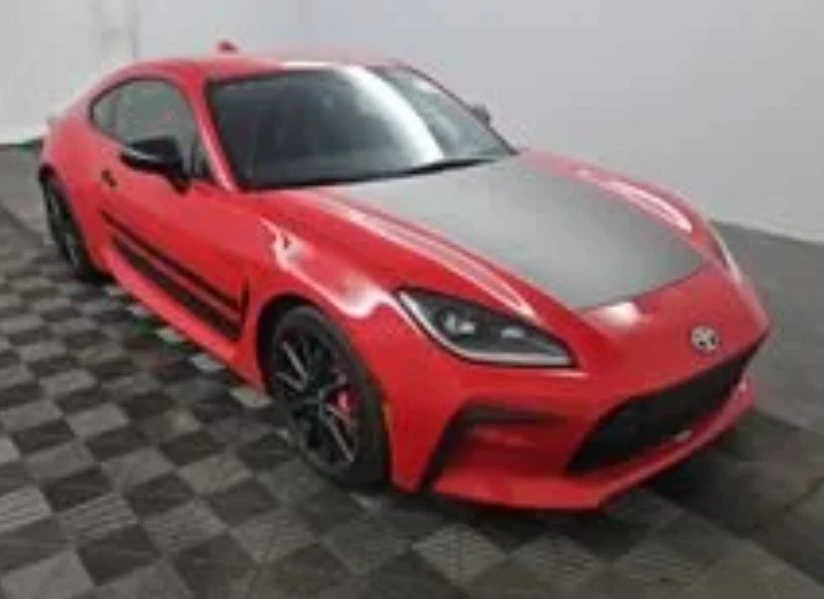 2024 Toyota GR86 2nd Gen - Image 3 of 11