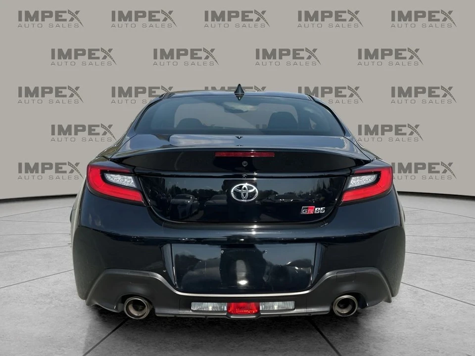2024 Toyota GR86 2nd Gen - Image 4 of 21