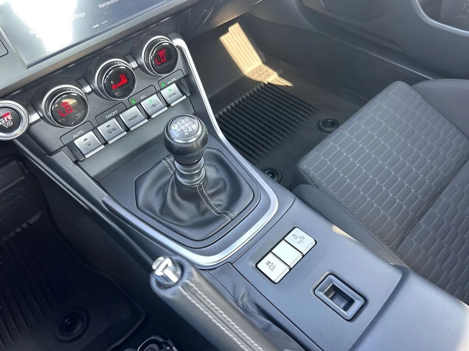 2024 Toyota GR86 2nd Gen - Image 17 of 21