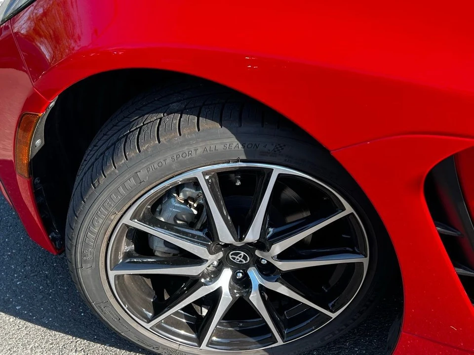 2024 Toyota GR86 2nd Gen - Image 10 of 21