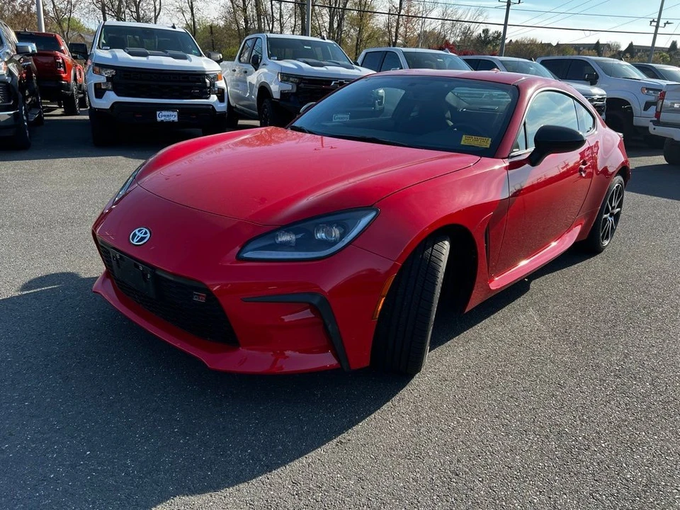 2024 Toyota GR86 2nd Gen - Image 2 of 21