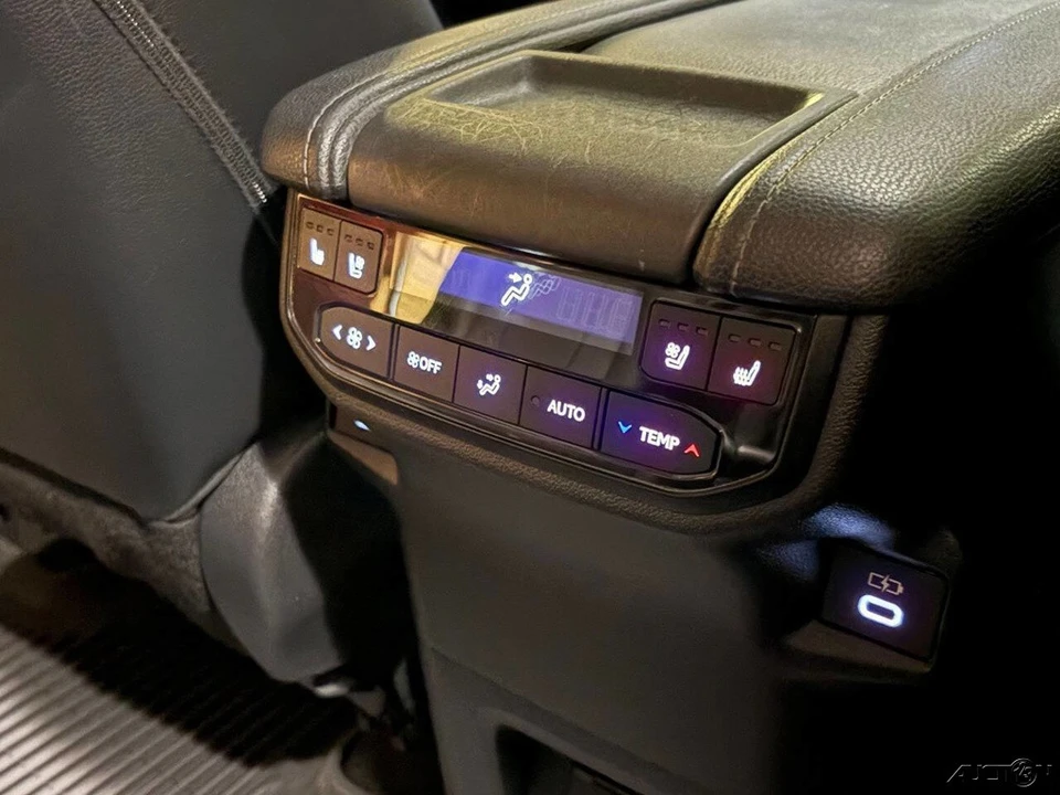 2024 Toyota Highlander - Image 23 of 24