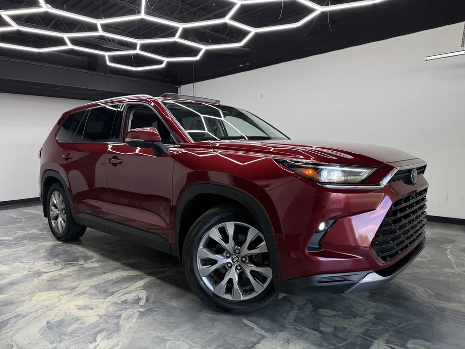 2024 Toyota Highlander - Image 7 of 21