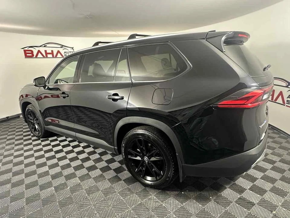 2024 Toyota Highlander - Image 5 of 21