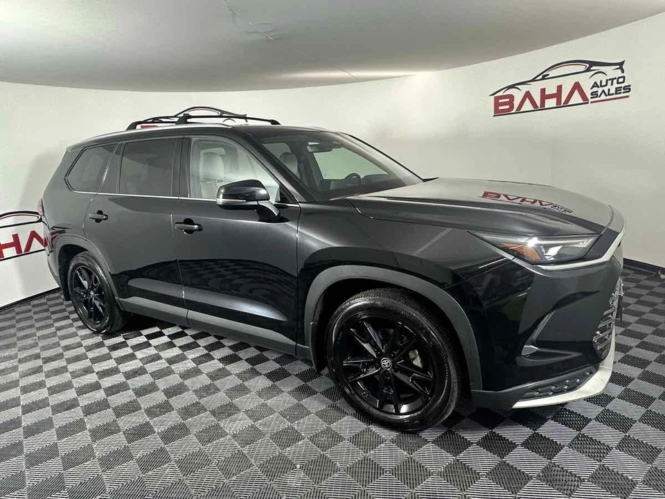 2024 Toyota Highlander - Image 11 of 21