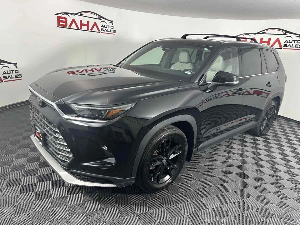 2024 Toyota Highlander - Image 3 of 31