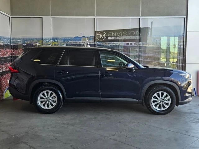 2024 Toyota Highlander - Image 4 of 21