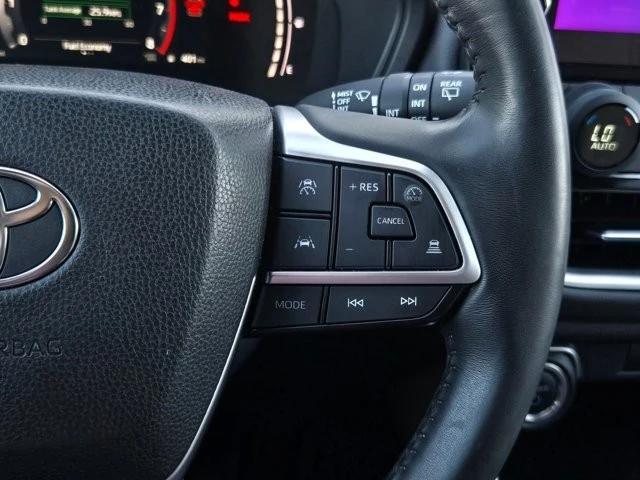 2024 Toyota Highlander - Image 20 of 21