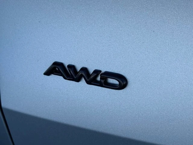 2024 Toyota Highlander - Image 12 of 12
