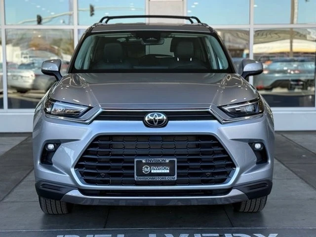 2024 Toyota Highlander - Image 4 of 12