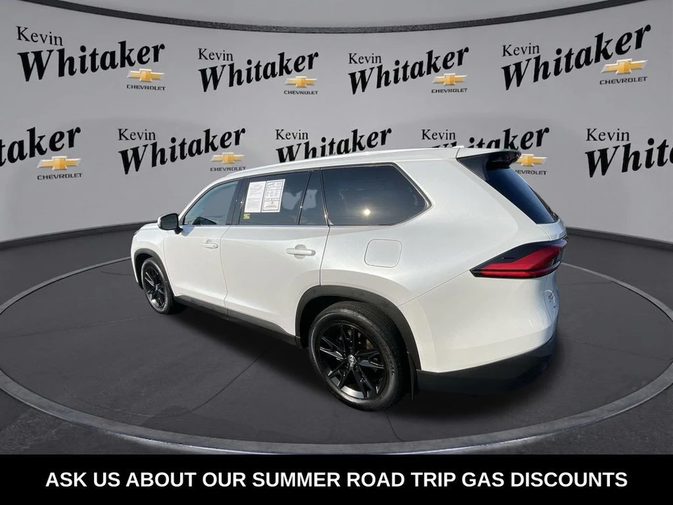 2024 Toyota Highlander - Image 7 of 31