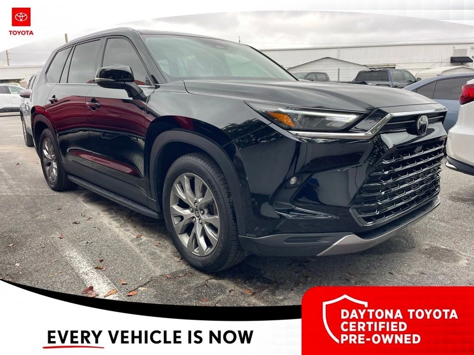2024 Toyota Highlander - Image 6 of 10