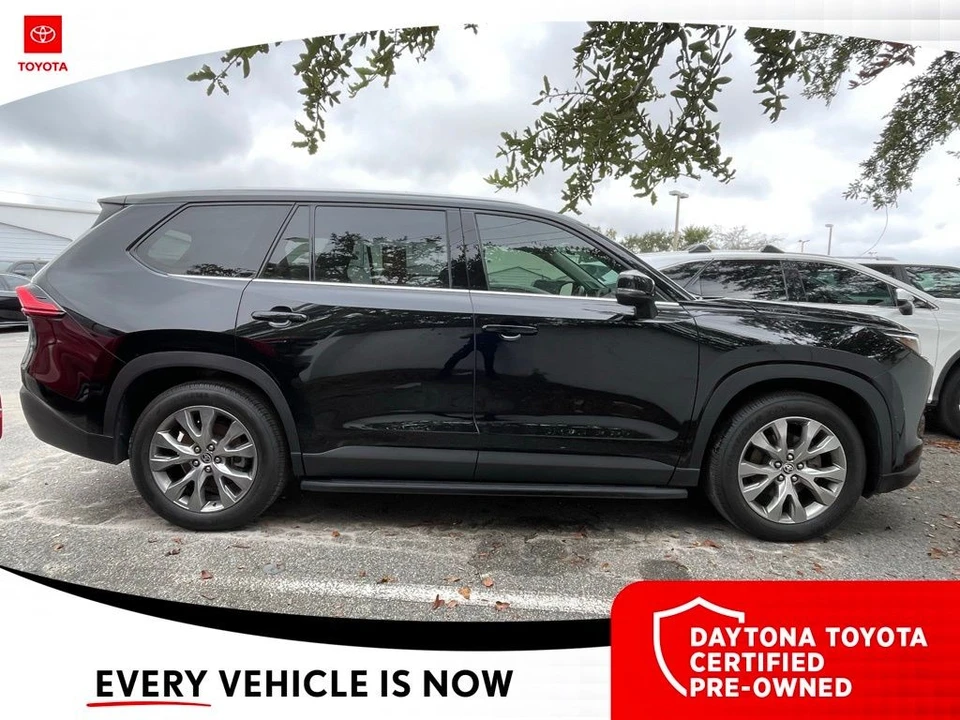 2024 Toyota Highlander - Image 7 of 10