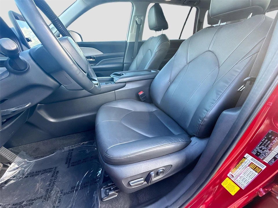 2024 Toyota Highlander - Image 19 of 21