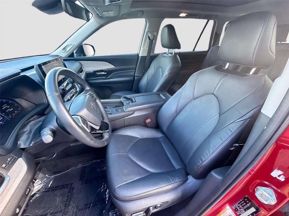 2024 Toyota Highlander - Image 20 of 21