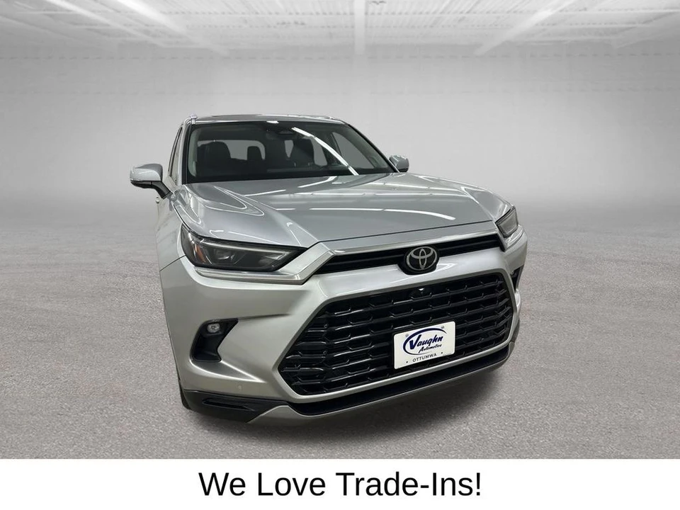 2024 Toyota Highlander - Image 3 of 31