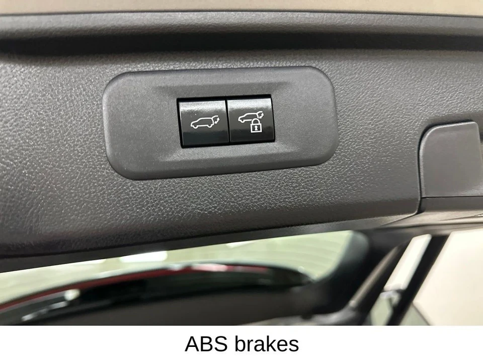 2024 Toyota Highlander - Image 29 of 31