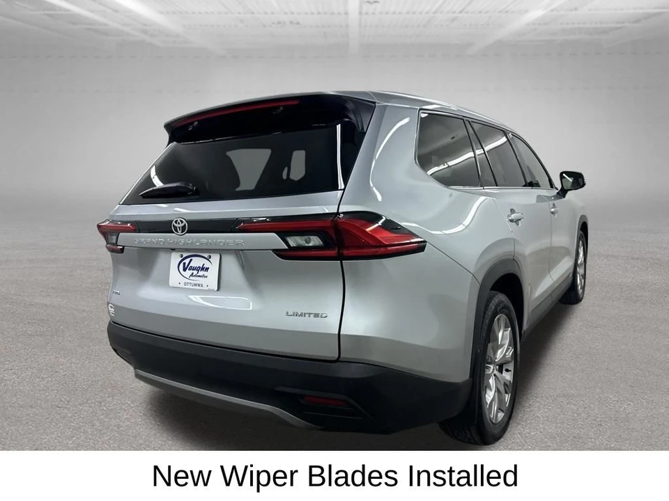 2024 Toyota Highlander - Image 14 of 31