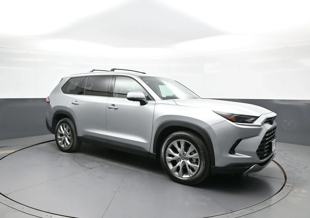 2024 Toyota Highlander - Image 4 of 12