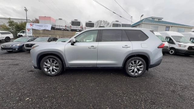 2024 Toyota Highlander - Image 3 of 27