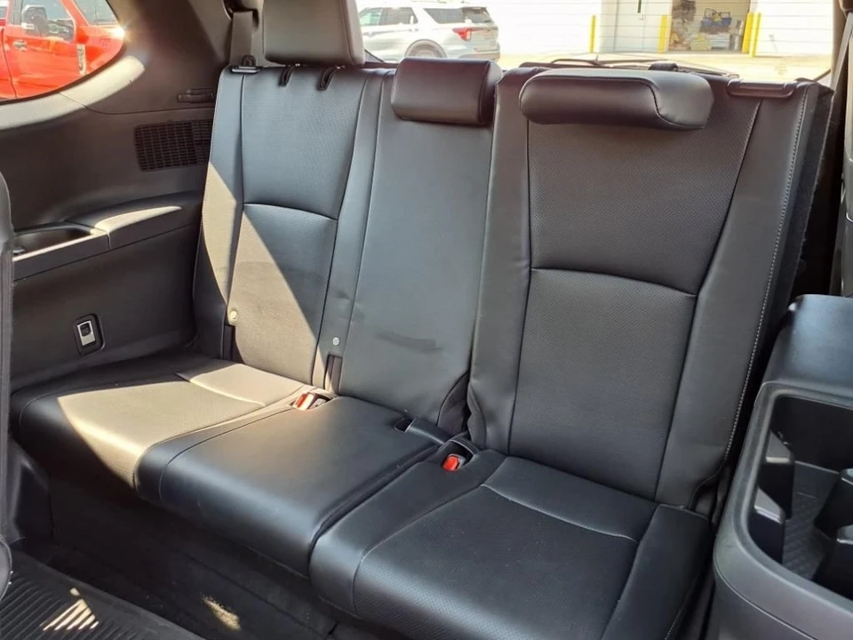 2024 Toyota Highlander - Image 13 of 20