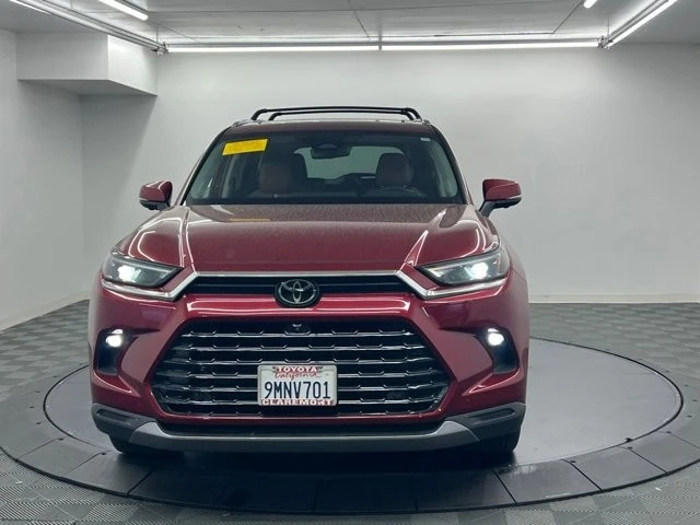 2024 Toyota Highlander - Image 6 of 16