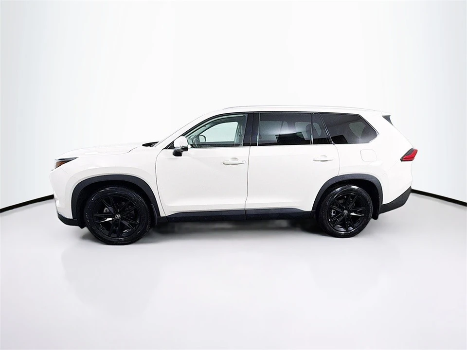 2024 Toyota Highlander - Image 4 of 12