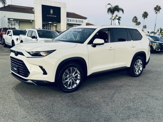2024 Toyota Highlander - Image 7 of 12