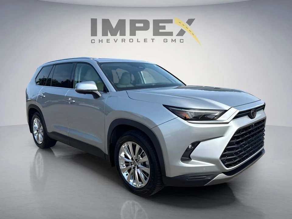 2024 Toyota Highlander - Image 7 of 31
