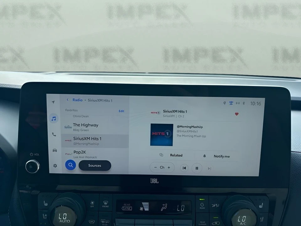 2024 Toyota Highlander - Image 22 of 31