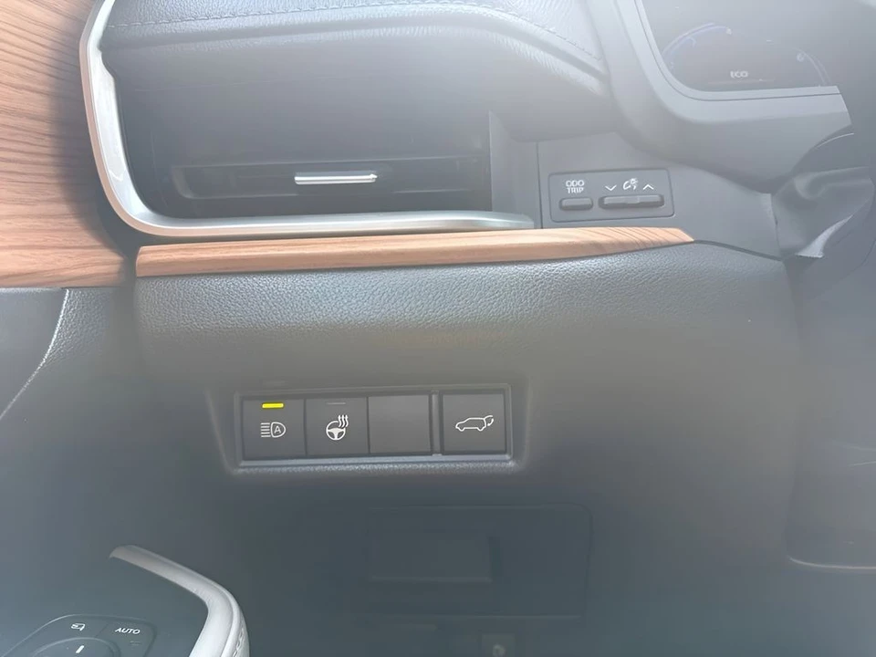 2024 Toyota Highlander - Image 29 of 31