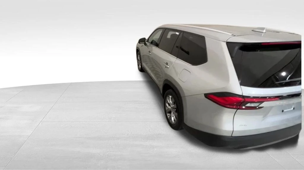 2024 Toyota Highlander - Image 12 of 12
