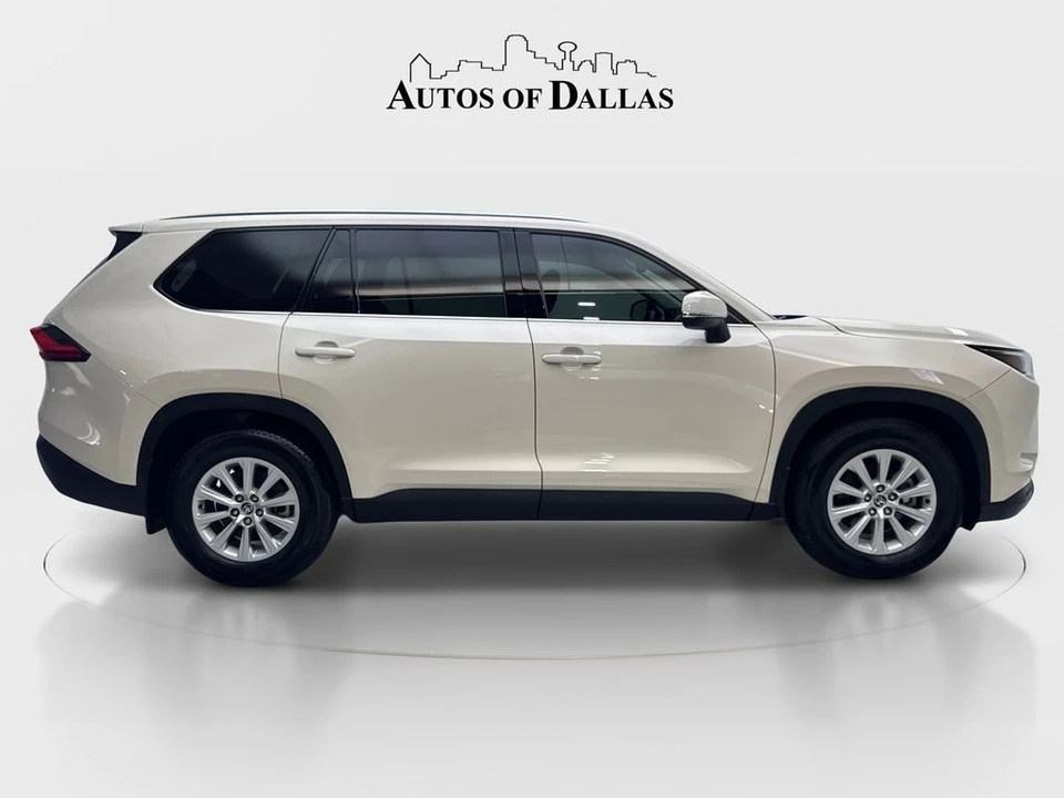 2024 Toyota Highlander - Image 10 of 31