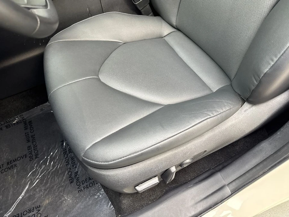 2024 Toyota Highlander - Image 28 of 31