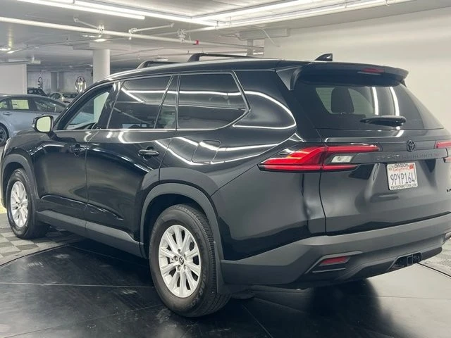 2024 Toyota Highlander - Image 3 of 10